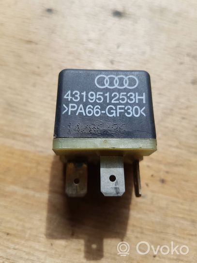 Audi TT Mk1 Other relay 431951253H