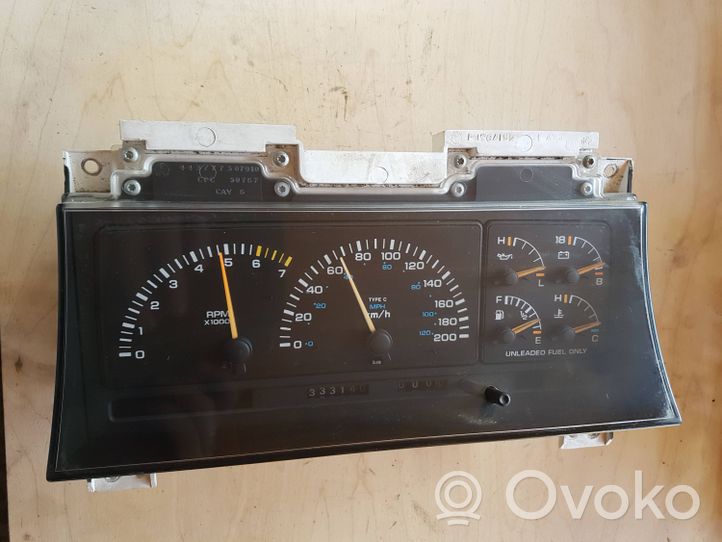 Chrysler Voyager Speedometer (instrument cluster) 4437782