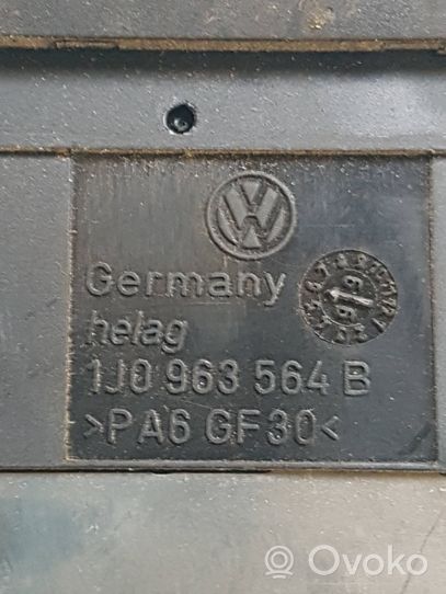 Volkswagen Bora Istuimen lämmityksen kytkin 1J0963564B