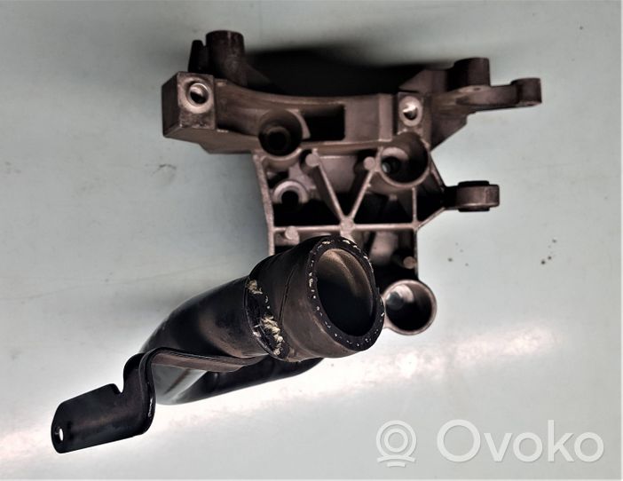 Audi A6 Allroad C6 Support de pompe de direction assistée 059145169AA