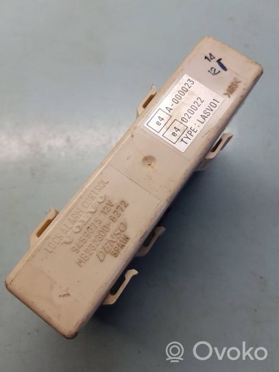 Volvo S70  V70  V70 XC Boîtier module alarme MB2323008272