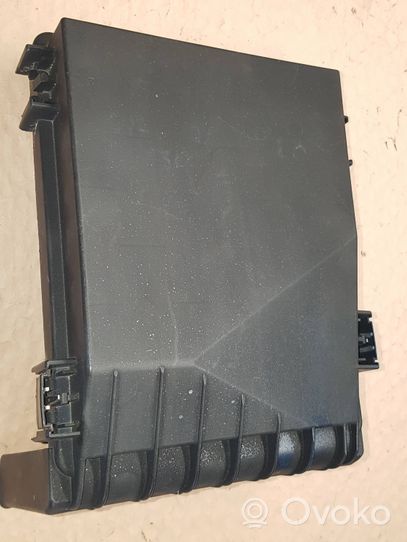 Volkswagen Caddy Battery box tray cover/lid 1K0937132