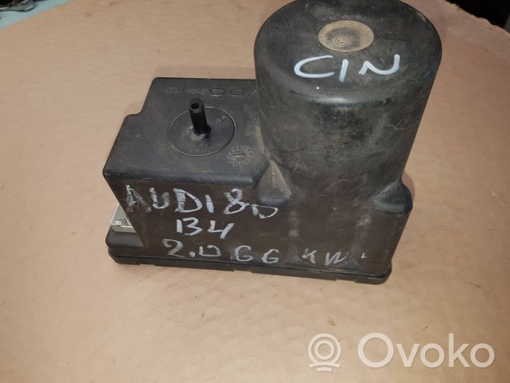 Audi 80 90 S2 B4 Pompe à vide 4A0862257A