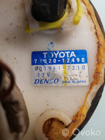 Toyota Corolla E120 E130 Pompe à carburant 7702012490