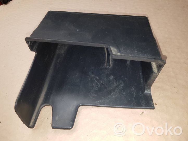 Renault Scenic II -  Grand scenic II Fuse box cover 8200356348