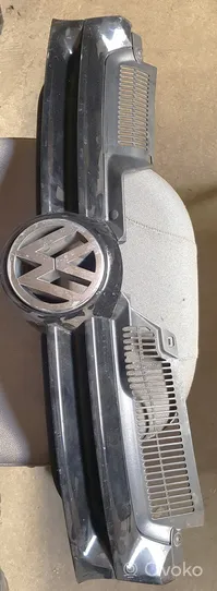 Volkswagen Golf V Grille de calandre avant 1K0853651K