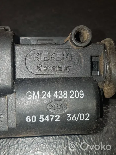 Opel Vectra C Fuel tank cap lock 24438209