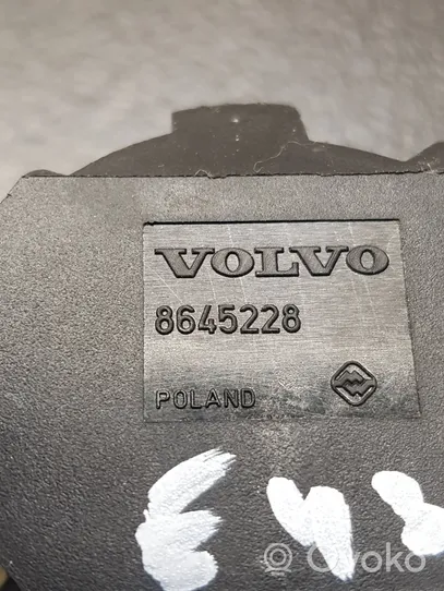 Volvo XC70 Užvedimo spynelės kontaktai 8645228