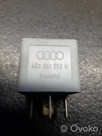 Audi A2 Inne przekaźniki 443951253K