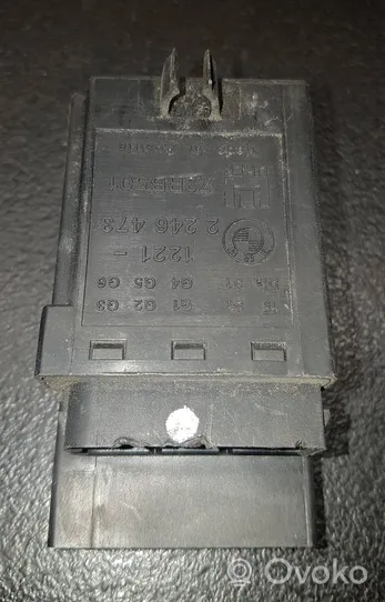 BMW 5 E39 Przekaźnik / Modul układu ogrzewania wstępnego 2246473