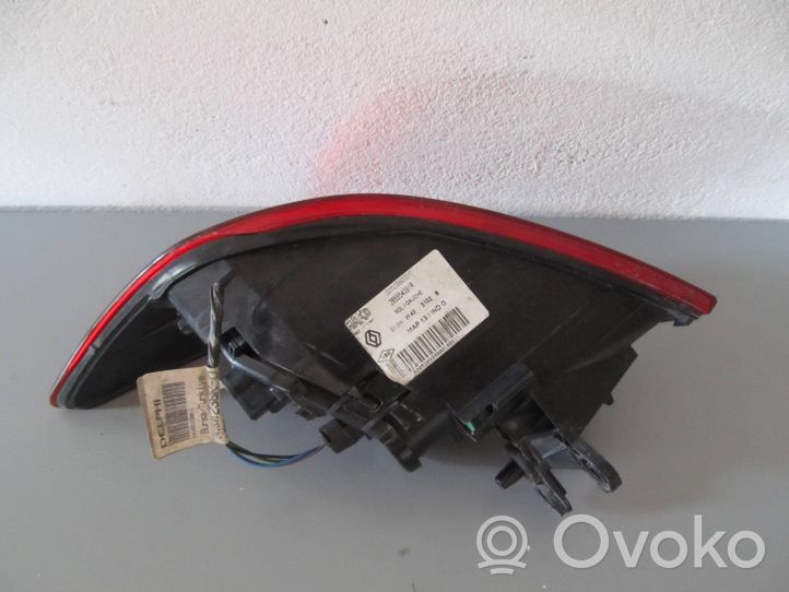 Renault Clio IV Lampa tylna 265554091R