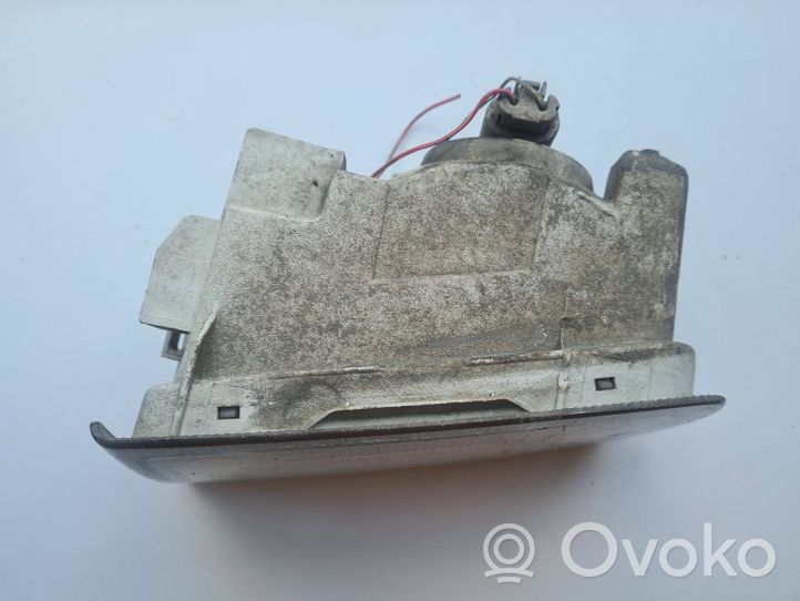 Toyota Land Cruiser (HDJ90) Feu antibrouillard avant 11477015