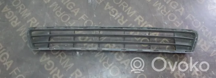 Subaru Impreza IV Front bumper lower grill 57731FJ370