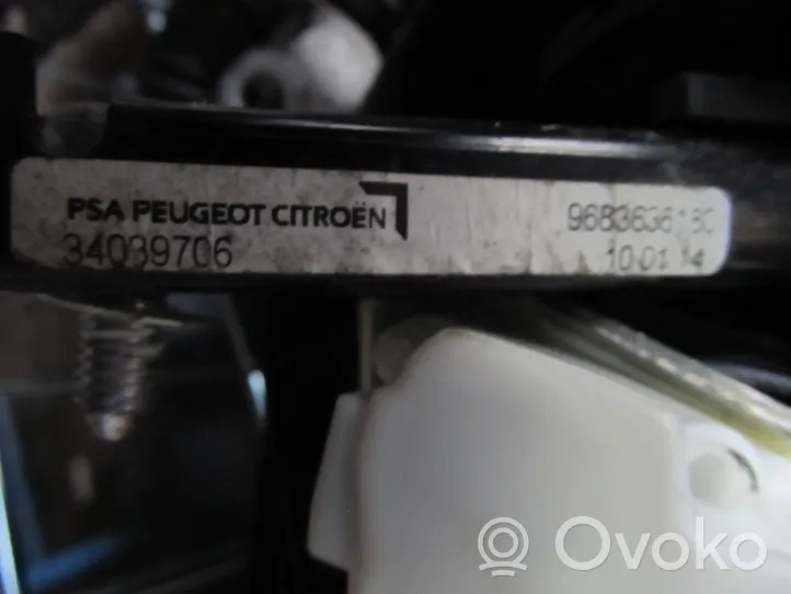 Peugeot 3008 I Регулятор высоты ремня безопасности 9683636180