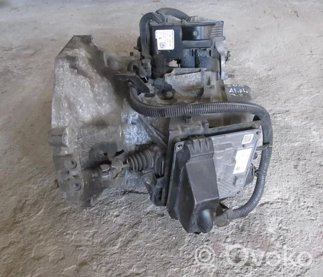 Peugeot 208 Automatic gearbox 9674098980