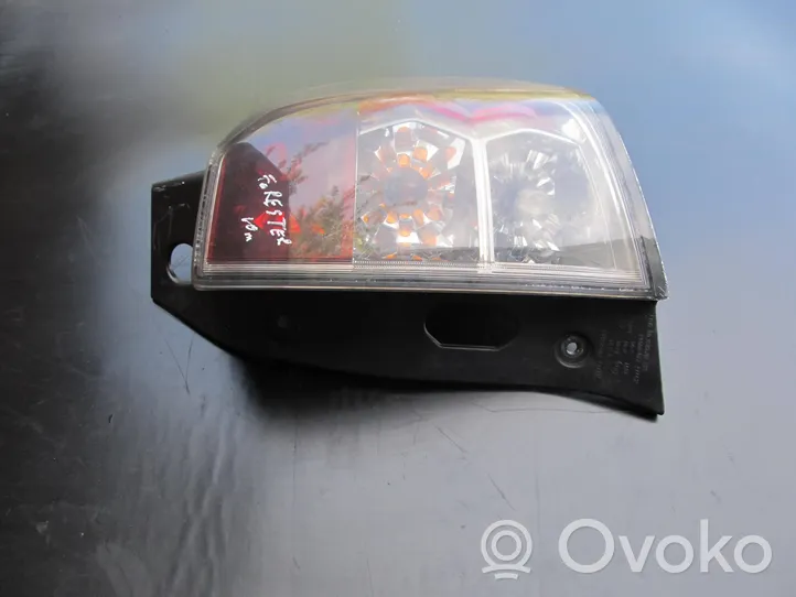 Subaru Forester SH Lampa tylna 22020046