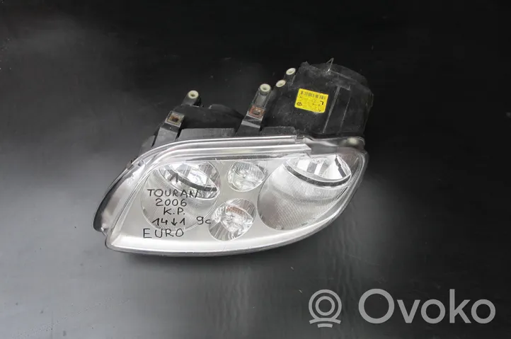 Volkswagen Touran I Faro delantero/faro principal 1T0941005R