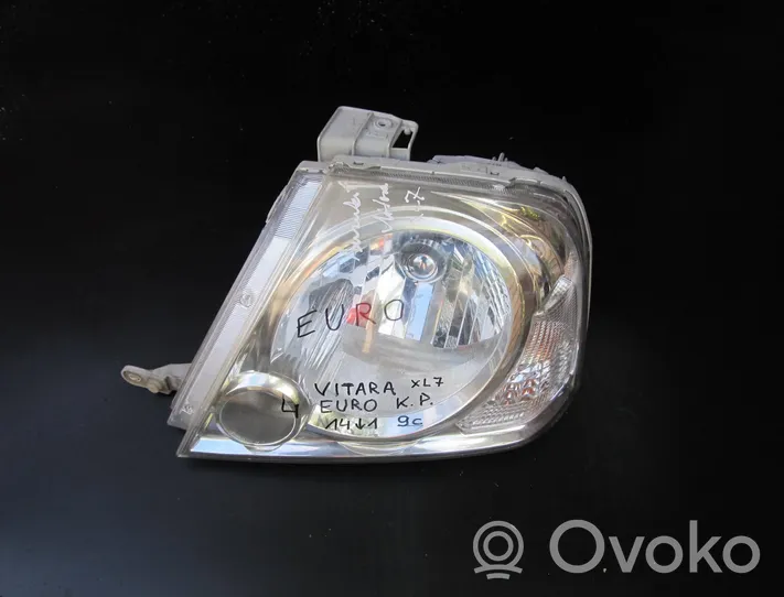 Suzuki XL7 I Lampa przednia 10059043