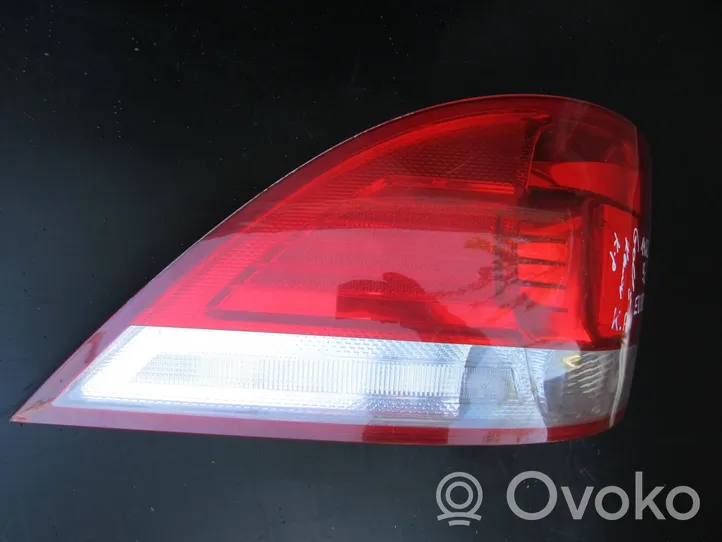 Volkswagen Golf V Lampa tylna 1K9945095A