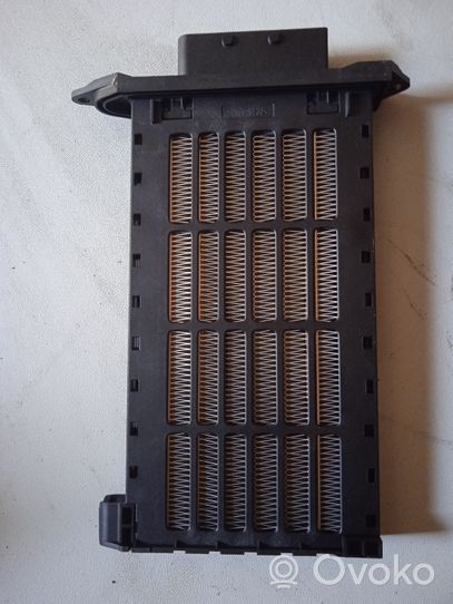 Renault Clio III Radiateur électrique de chauffage auxiliaire F667211ZC