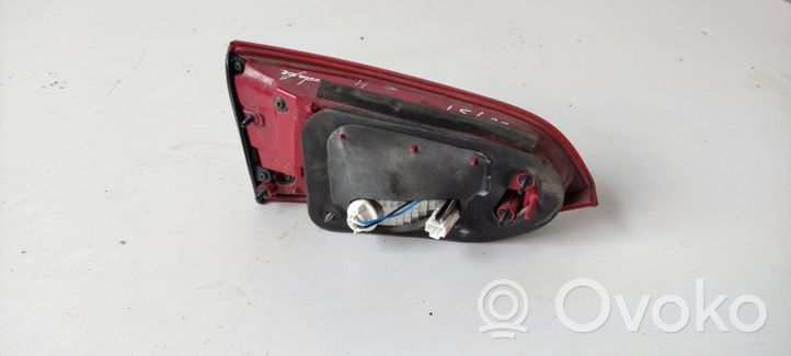 Hyundai Santa Fe Luci posteriori del portellone del bagagliaio 924052W130