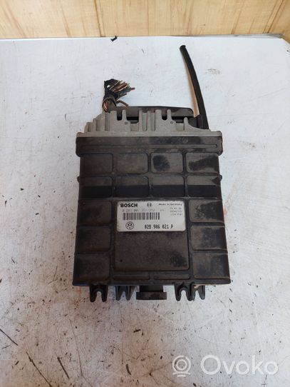 Ford Galaxy Calculateur moteur ECU 028906021P