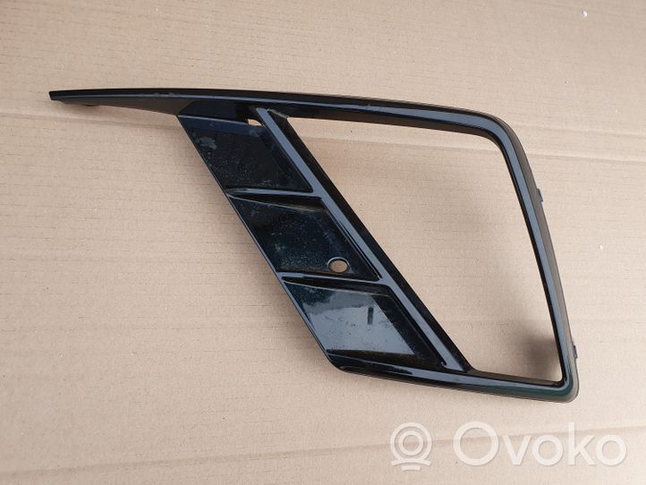 Seat Ibiza V (KJ) Kratka dolna zderzaka przedniego 6F0853665C