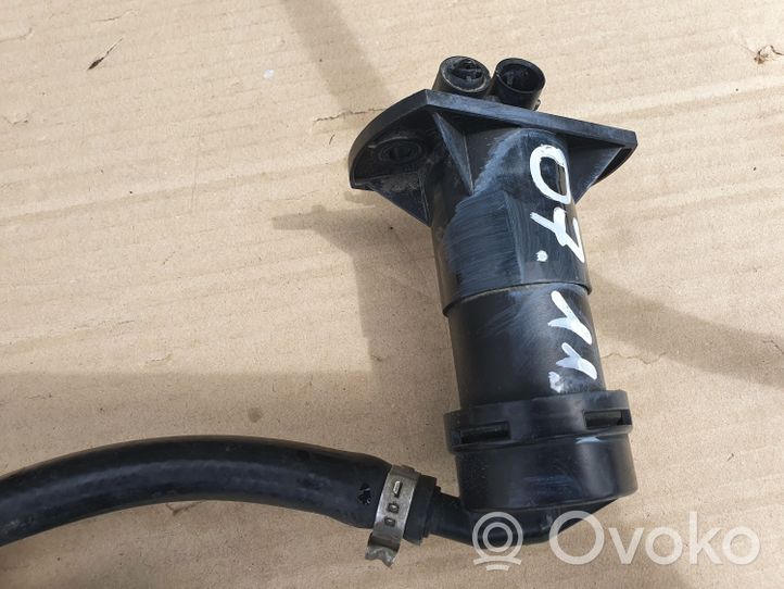 Audi A6 S6 C6 4F Dysza spryskiwacza lampy przedniej 4F0955101