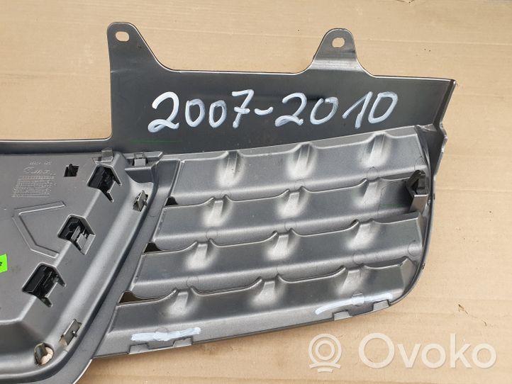 Nissan Qashqai+2 Grille calandre supérieure de pare-chocs avant 62310JD00B