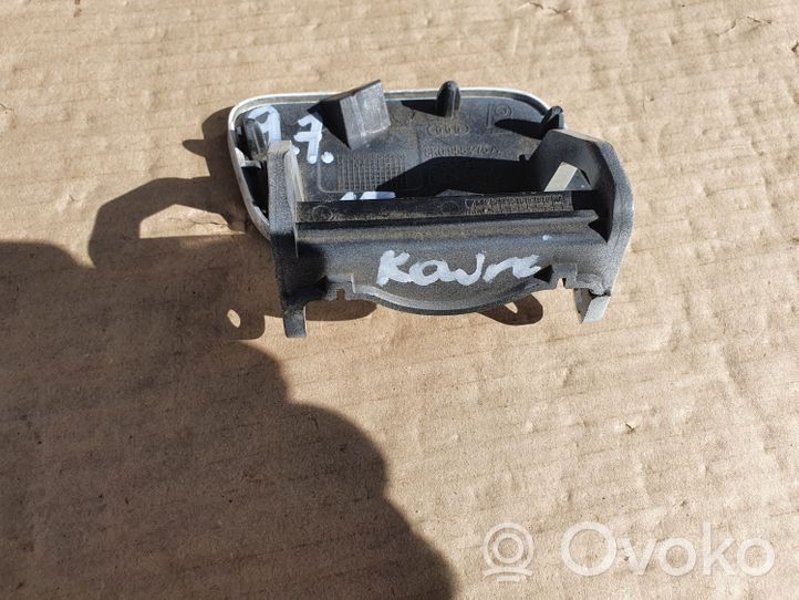 Audi A4 S4 B8 8K Ajovalonpesimen pesusuuttimen kansi/suoja 8K0955275A