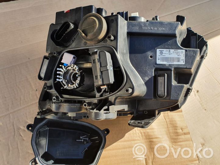 Volkswagen Amarok Lampa przednia 2H1941016AF