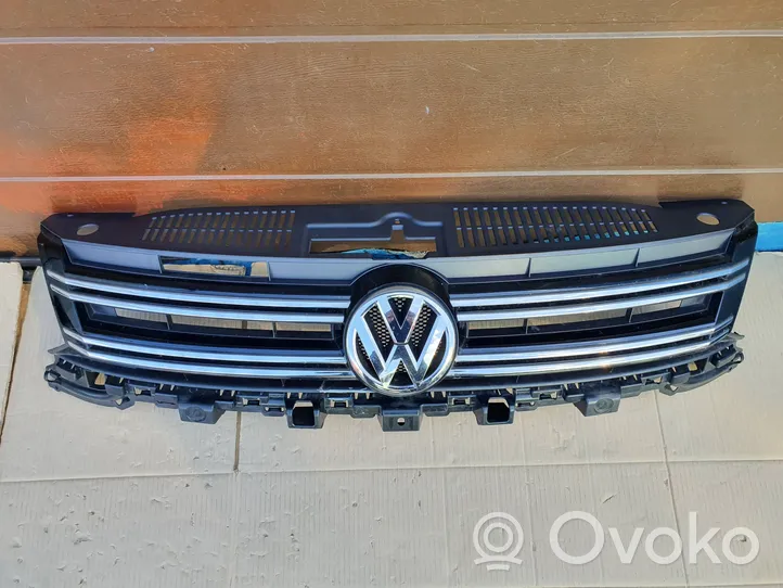 Volkswagen Tiguan Grille calandre supérieure de pare-chocs avant 5N0853653E