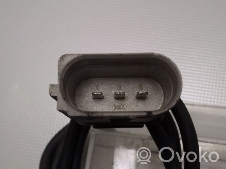 Audi A4 S4 B5 8D Kloķvārpstas stāvokļa sensors 0281002