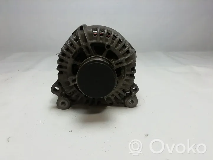 Volkswagen Touran I Alternator 06F903023