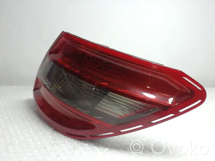 Mercedes-Benz C W204 Luci posteriori 2048203064