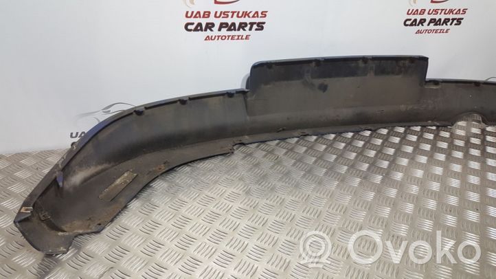 BMW 1 E81 E87 Moulure inférieure de pare-chocs arrière 