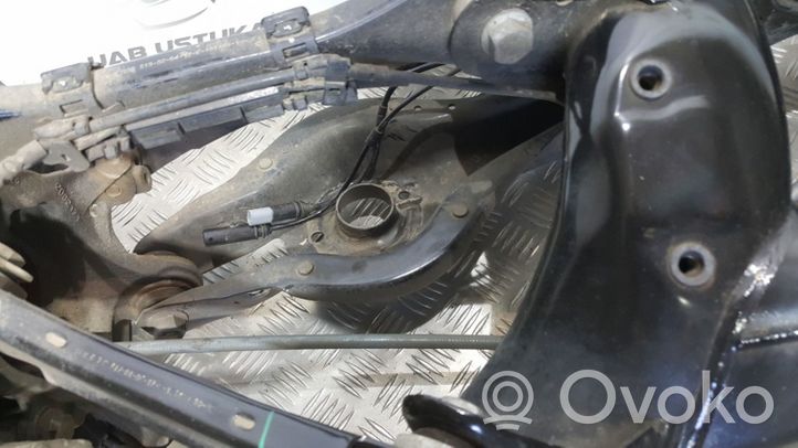 BMW 1 F20 F21 Eje trasero 6863637