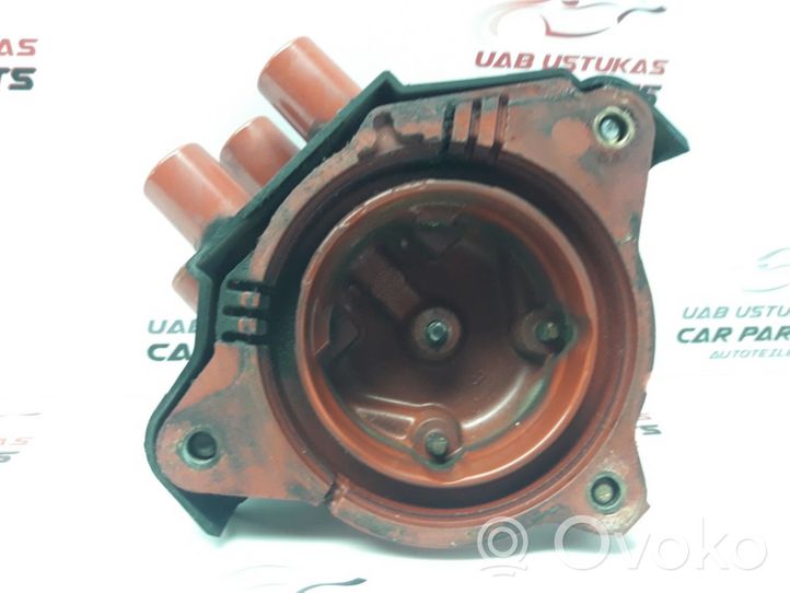 Opel Vectra A Spark distributor cap 1235522435