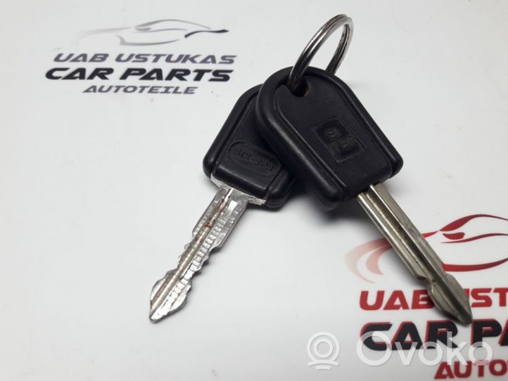 Citroen ZX Ignition key/card SI17BP