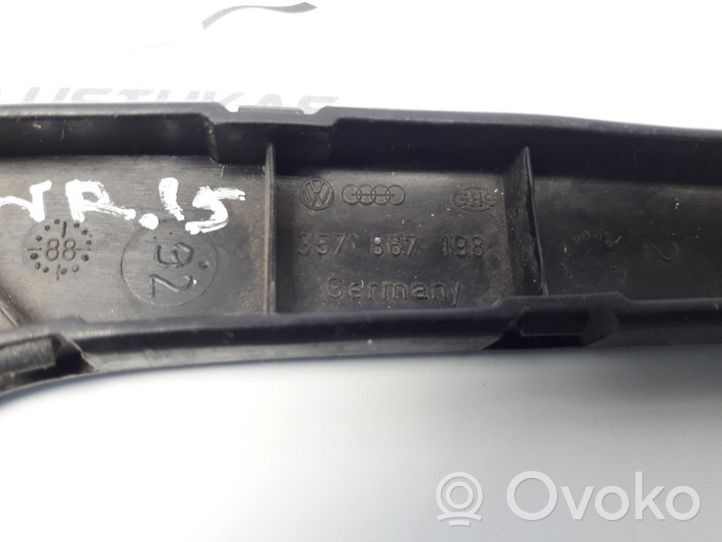 Volkswagen PASSAT B3 Takaoven kahvan kehys 357867198