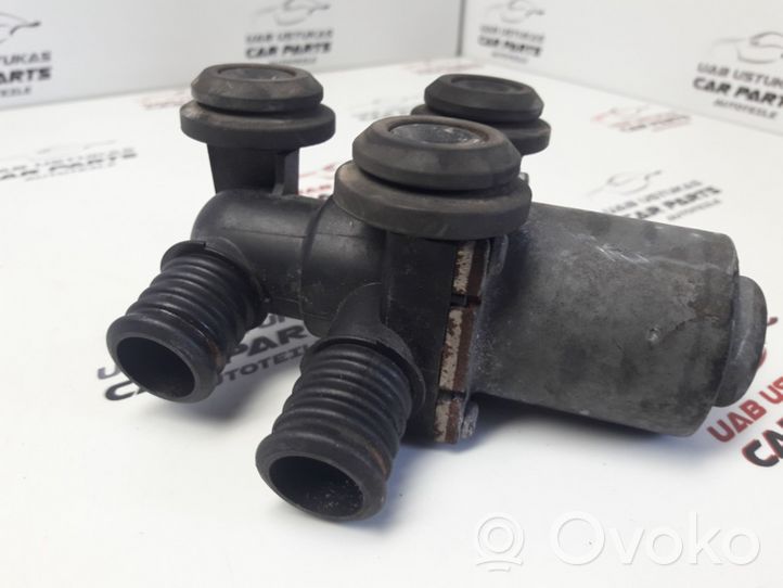 BMW 3 E46 Zawór sterujący płynu chłodzącego 8369805