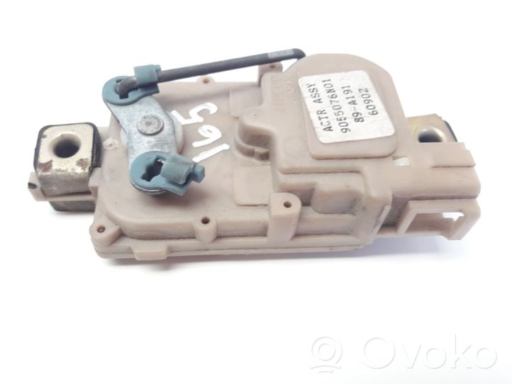 Nissan Primera Serrure verrouillage de coffre/hayon 9055076N01