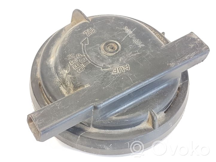 Audi 80 90 B3 Osłona żarówki lampy przedniej 1305219013