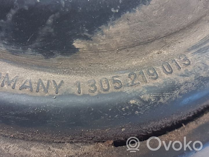 Audi 80 90 B3 Ajovalo valaisimen pölysuoja 1305219013