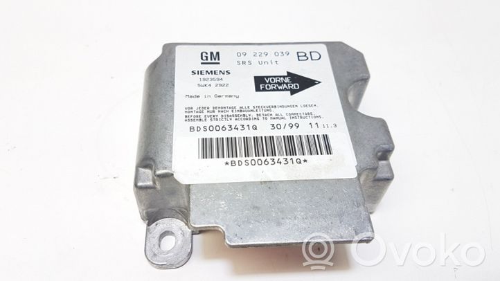 Opel Vectra B Airbag control unit/module 09229039