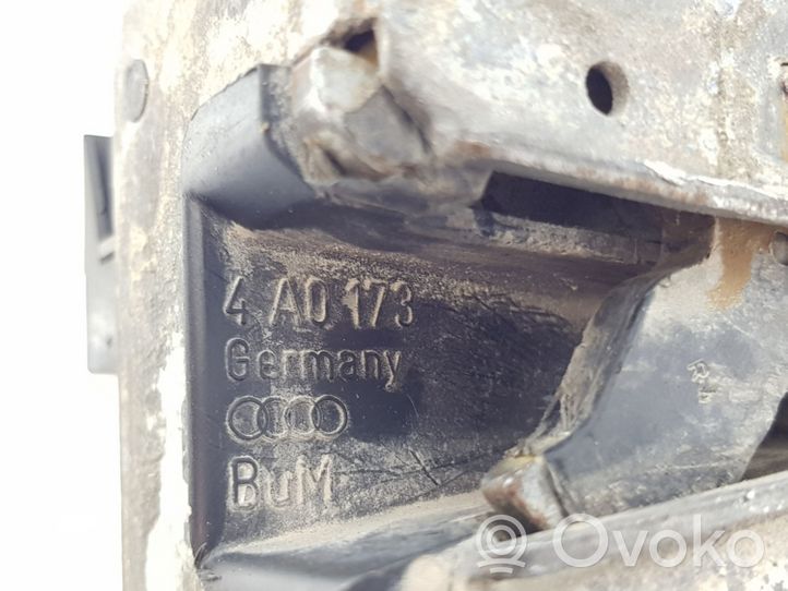 Audi A6 S6 C4 4A Priekinė durų spyna 4A0173