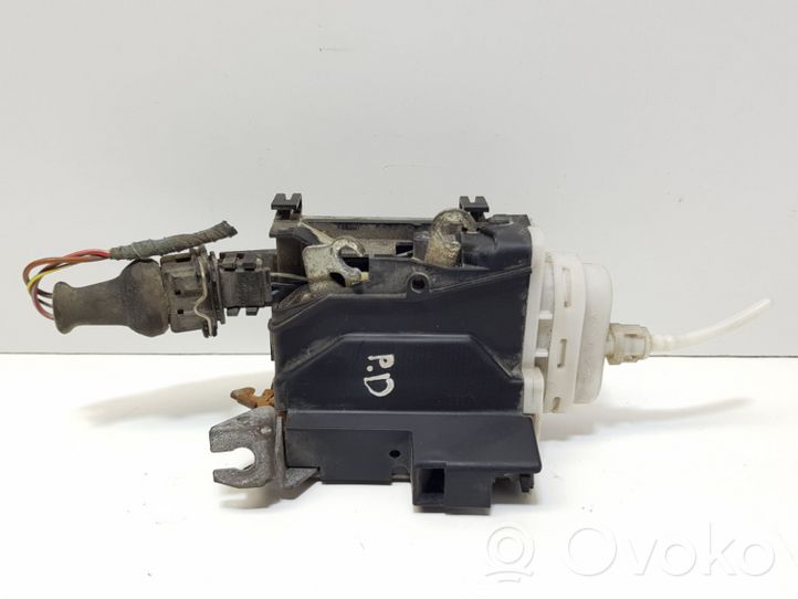 Audi A6 S6 C4 4A Serratura portiera anteriore 4A0173