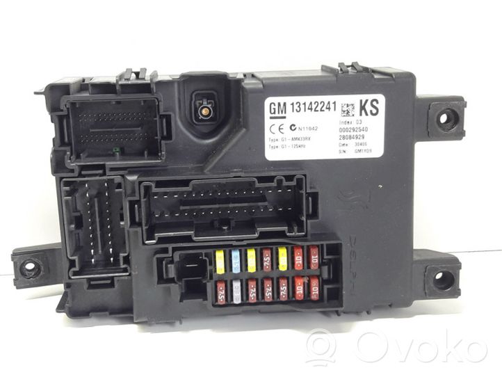 Opel Corsa D Fuse module 13142241