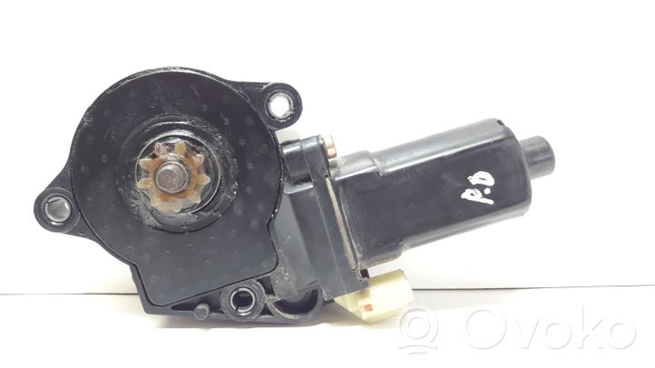 Hyundai Elantra Moteur de lève-vitre de porte avant 824502D000