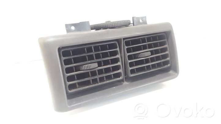 Audi 100 200 5000 C3 Moldura protectora de la rejilla de ventilación lateral del panel 443819983A